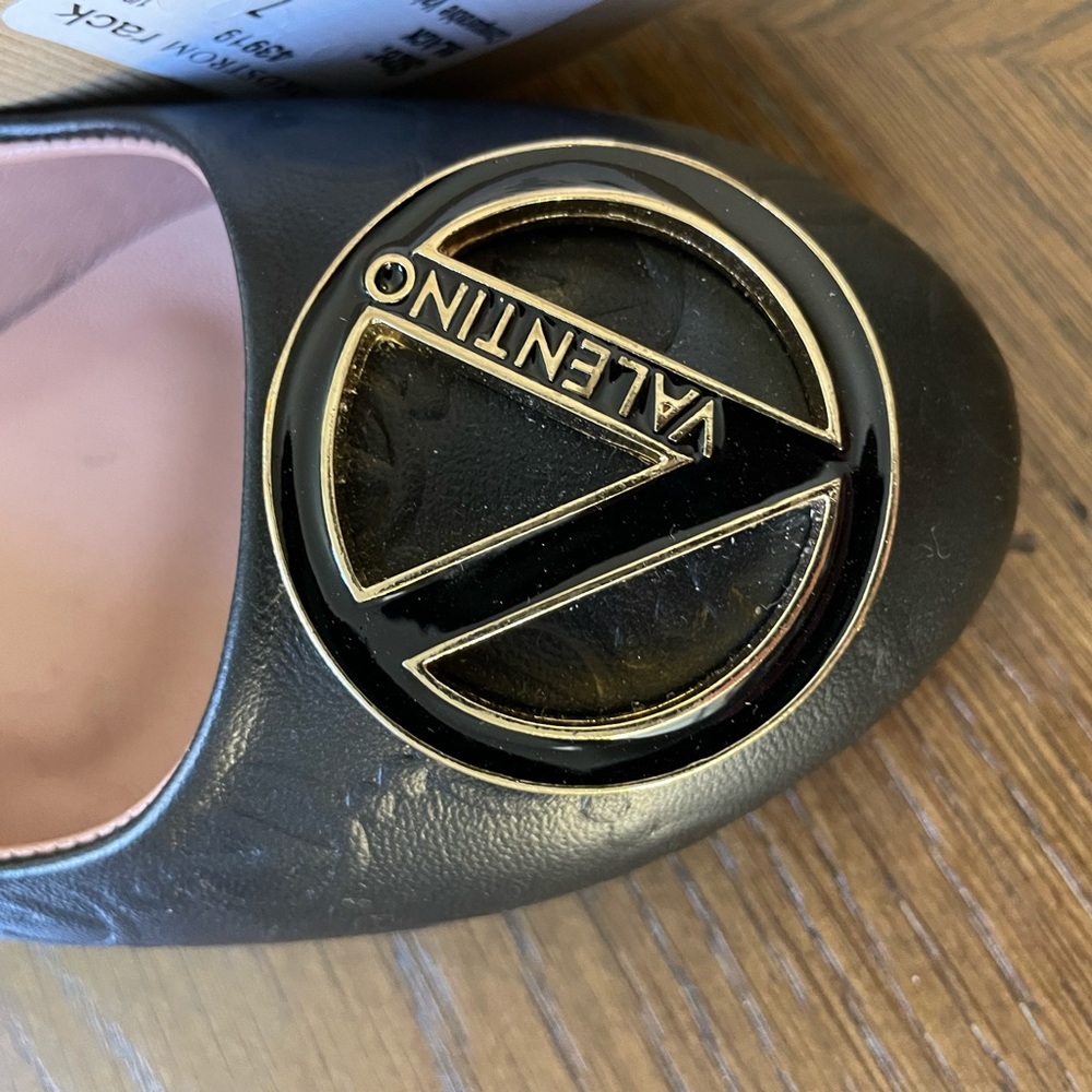 Authentic valentino calliope ballet flat shoes,size 7